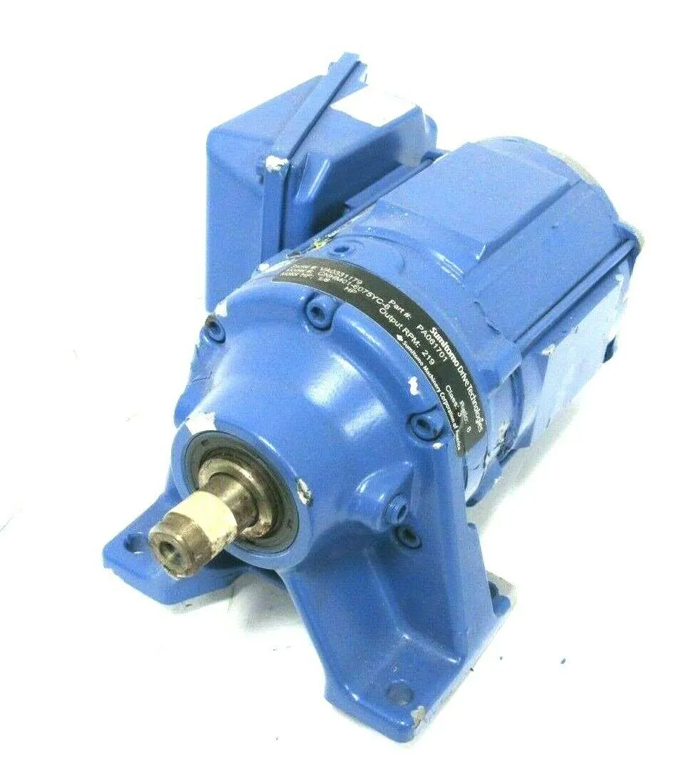 NEW SUMITOMO CNHM01-6075YC-8 GEARMOTOR 8:1 CNHM016075YC8 PA061701