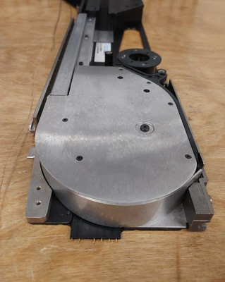Used Universal Instruments 49680502 PCB Component Feeders Michigan US | 4Tech USA #1540472