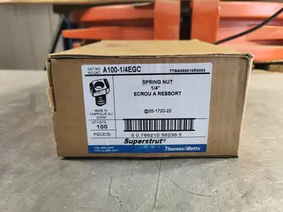 NEW THOMAS & BETTS A100-1/4EGC