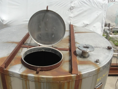 SPC7403  Tank 1,235 gallon vertical tank, Stainless Steel, flat