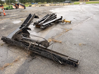 Used CHAMPION GRADER WING WITH MOUNT. Rear Blades Michigan US | Miedema Asset Management Group #1454398