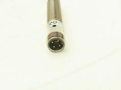 Micro Detectors AM1-AP-1H Inductive Proximity Switch/Sensor 10-30VDC 18mm OD