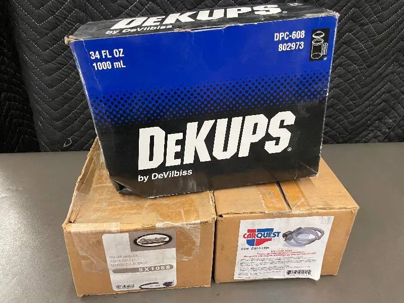 DeKUPS by DeVilbiss Reusable Sleeve & Lid Kit (2) - SX1068 Roller Handle - CQ24-1496 A/C Hose 10 Pack