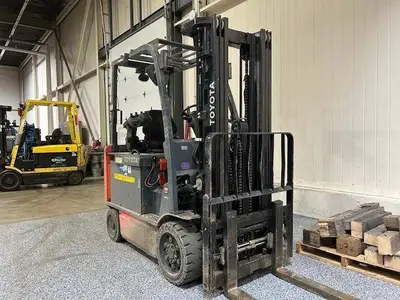 Used 2018 TOYOTA 8FBCU32 Misc Forklifts Illinois US | Somerset Equipment Sales #1542923