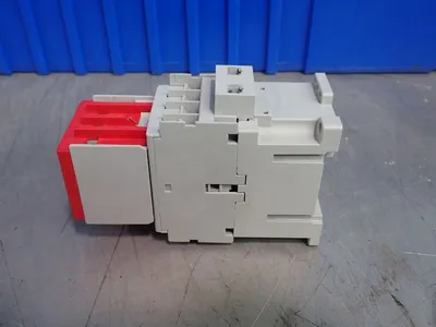 NEW ALLENBRADLEY 700SCF620EJC