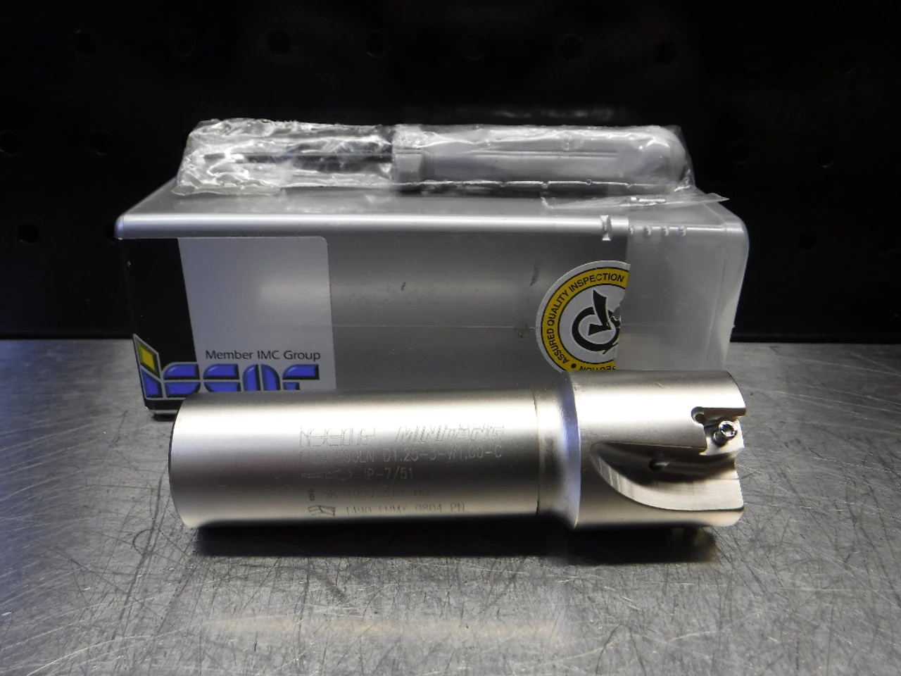 Iscar 1.250" Indexable 3 Flute Endmill T490 E90LN D1.25-3-W1.00C (LOC2278B)