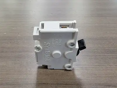 Used FEDERAL PIONEER NA115 Switchgears British Columbia CA | Lenmark #242658