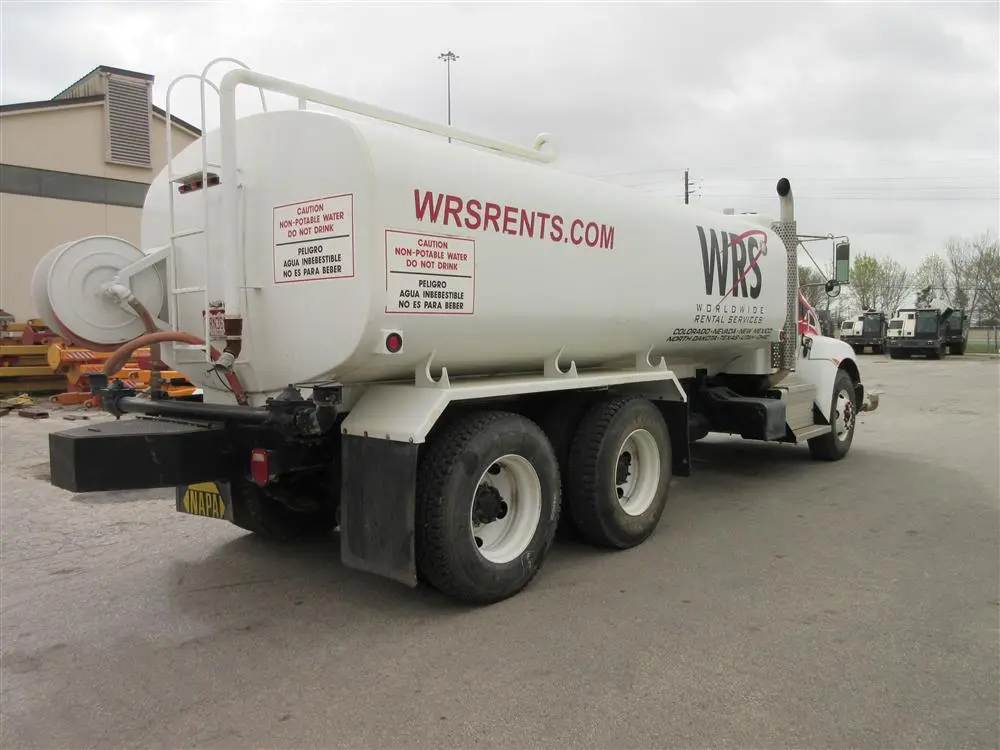 USED 2017 Kenworth T370