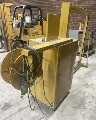 STRAPACK RQ-8Y AUTOMATIC STRAPPING MACHINE