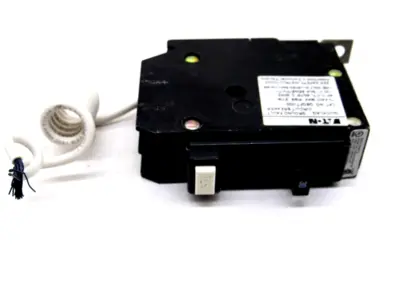 NEW EATON QBGFT1030 CIRCUIT BREAKER 120V-60HZ