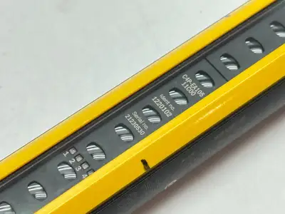 Used SICK C4P-EA10511C00 Light Curtains & Grids Michigan US | Maverick Industrial Sales #1463894