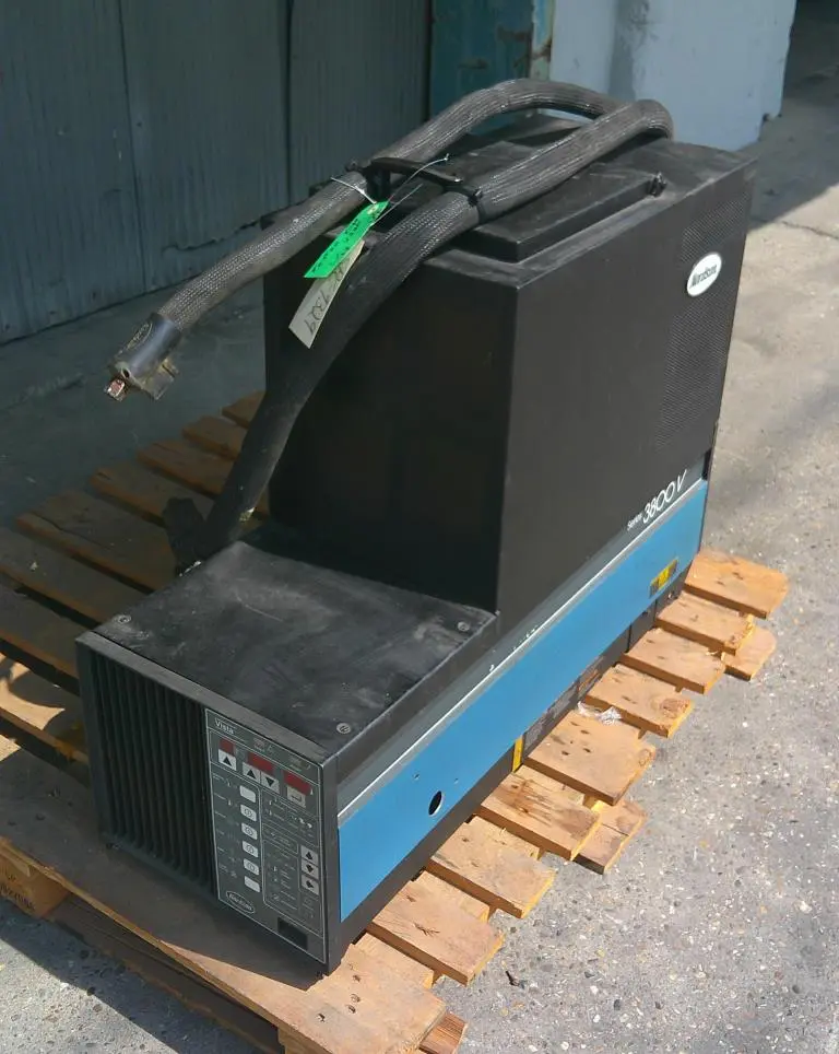 SPC9329  Hot Melt Dispenser Nordson hot melt glue dispenser model 3860V-1FAV2D/R