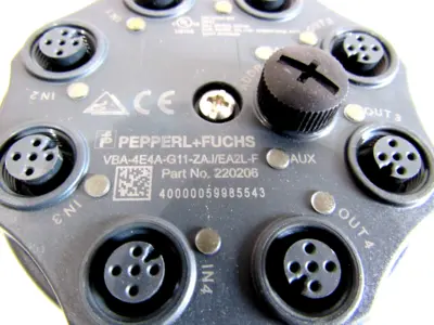 NEW PEPPERL+FUCHS 220206 SENSOR MODULE VBA-4E4A-G11-ZAJ/EA2L-FM