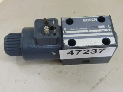 USED BOSCH 0 810 091 227