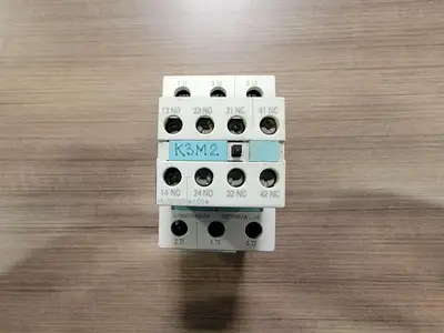 USED SIEMENS 3RT1036-1AK60