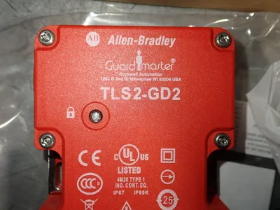 Used ALLEN BRADLEY TLS2GD2 Relays & Switches Ohio US | HGR 24 #787049