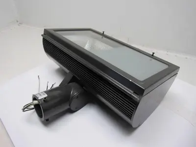 Lithonia KSF2 150S RS 120 Flood Lamp S55 Bulb 120V 188W