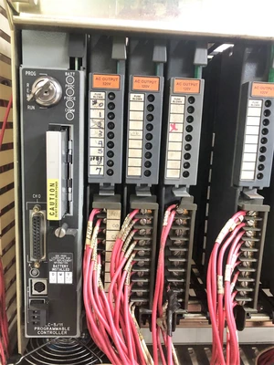 USED DENISON MULTIPRESS DENISON MULTIPRESS FH20-20H-C99-D01-D88-A33-A32SPEC PRESS