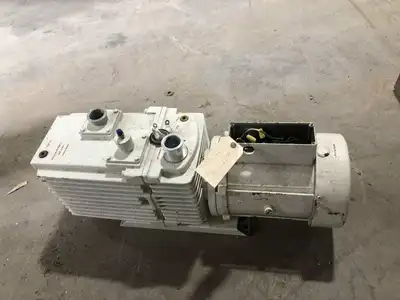 Trivac D90A Rotary Vane Dual Stage Vacuum Pump 53.7 CFM 208/460V 3PH 4L oil cap.
