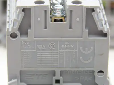 Entrelec Terminal Block DIN Rail Lot of 140