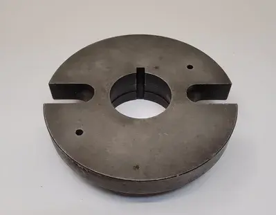 8" FACE PLATE W/ L-0 MOUNT, OVERALL DIAMETER: 8”, CENTER HOLE OD: 4.5”, CENTER HOLE ID: 3.25"