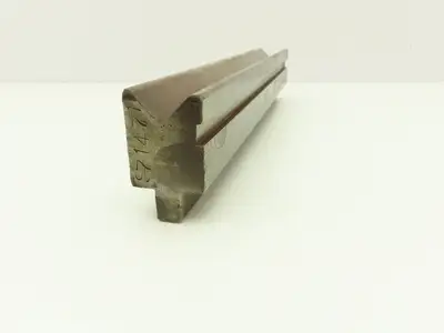 Chicago Press Brake Die 13-3/4" Long 90° Offset With 1/2 x 5/8" Shank