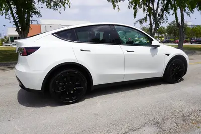 Used 2022 TESLA MODEL Y SUVs Florida US | Truck and Van Outlet #1509246