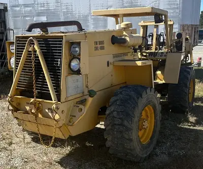 Used 1982 CASE M4KN Internal Combustion Forklifts: Pneumatic Tire North Carolina US | Proxy Equipment #1385282