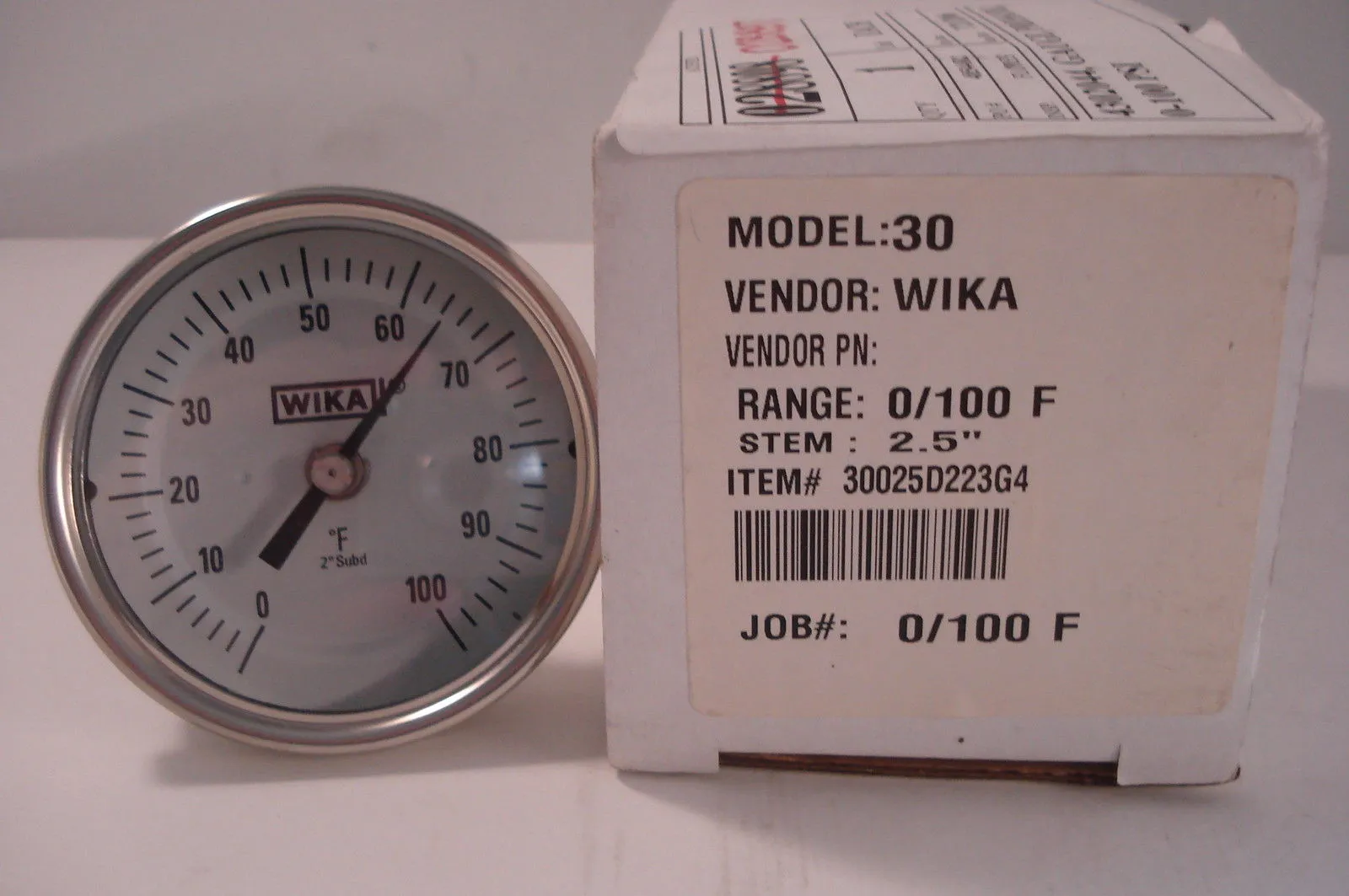 NEW WIKA MODEL 30 4302044 GAUGE 0-100 PSI