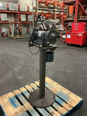 Used Baldor 623E Pedestal Type Grinders (Double End) Ohio US | Equipment Recovery Corp. #1331772