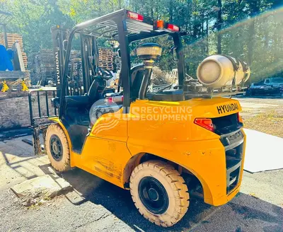 USED 2023 HYUNDAI 35L-9 TYPE LP