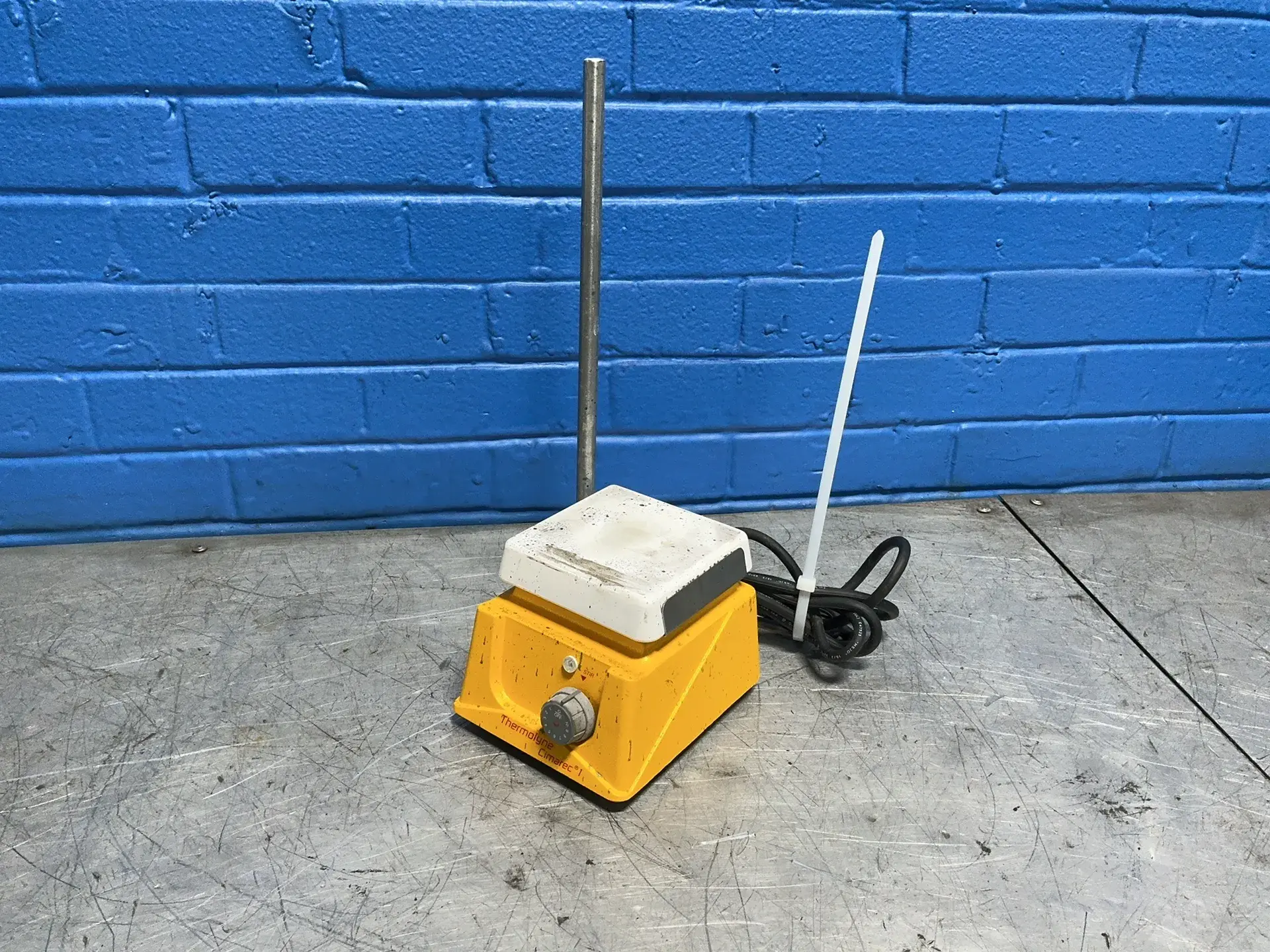 Used THERMOLYNE CIMAREC S46415 Stirrers Ohio US | HGR 24 #1520848