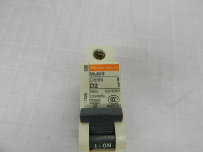 Used MERLIN GERIN _UNKNOWN_ Circuit Breakers Texas US | OCO Industrial #1675438