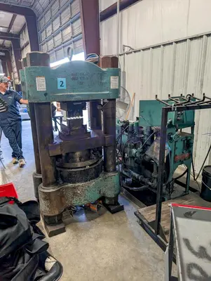NATIONAL 650 T Swage Press