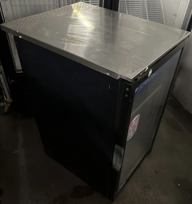 174-0060 QBD DC6LP-HC Countertop Glass Door Self Contained Cooler