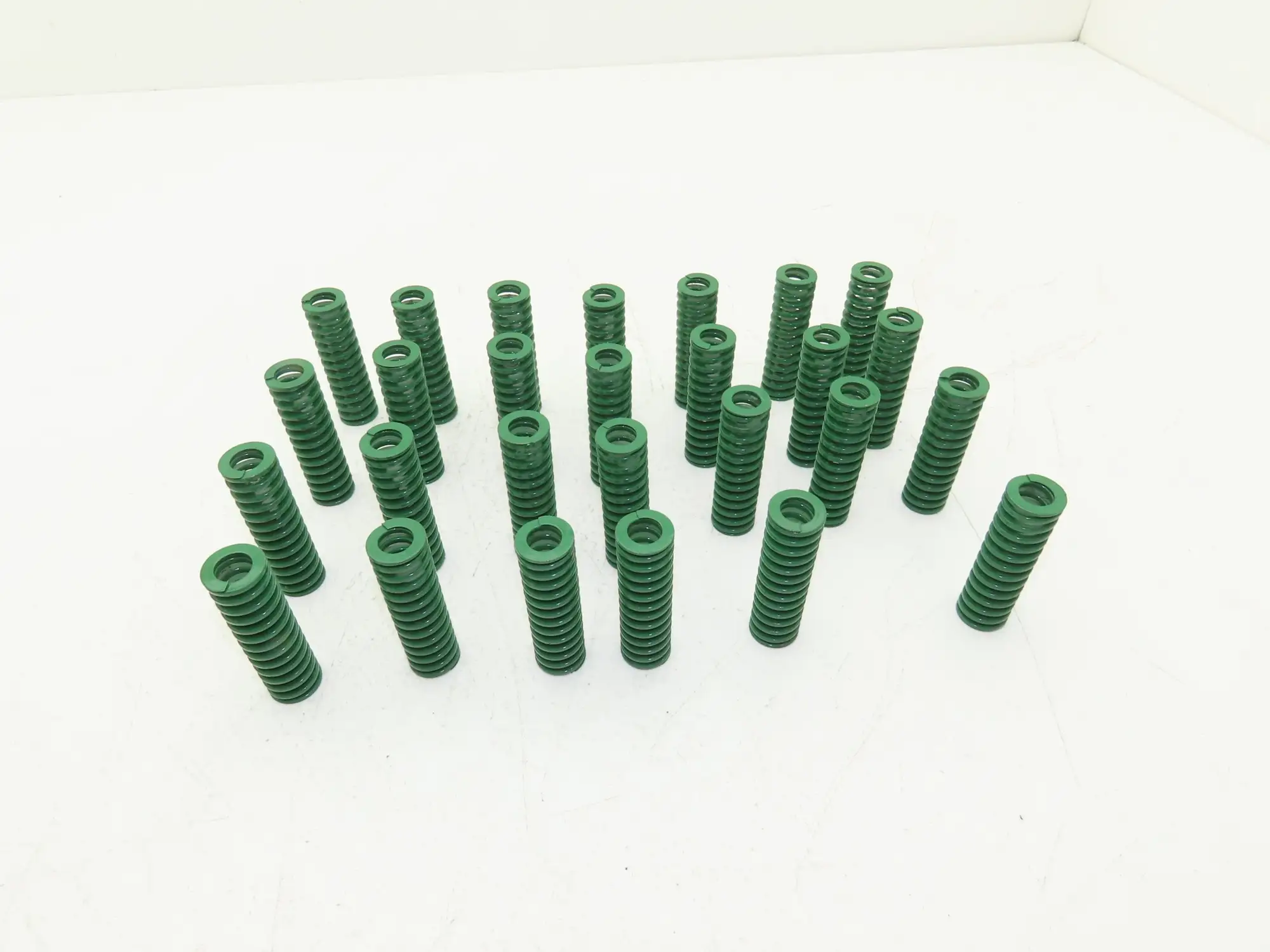 Danly 9-1210-11 DieMax XL Compression Die Springs Green 3/4"x 2.5"L  Lot of 26