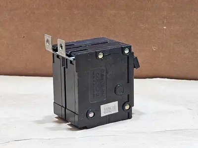 Used CUTLER-HAMMER QBHW2020 Switchgears British Columbia CA | Lenmark #1438573