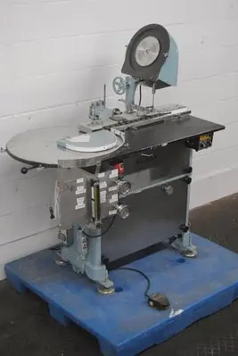 Cozzoli model R100 Vial Stoppering Machine -
