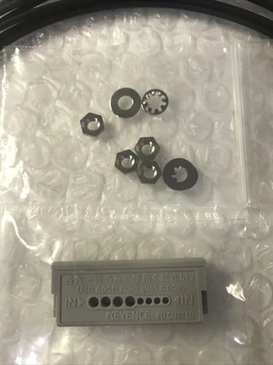 NEW KEYENCE FU-77