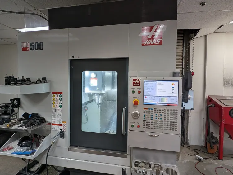 Used 2022 HAAS UMC-500 Universal Machining Centers Arizona US | Midstate Machinery #231343
