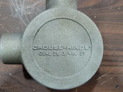 USED CROUSE-HINDS GUAX26