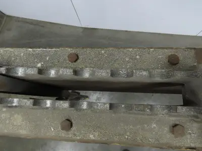 Sackett 4000Lb Forklift Battery Lifter Beam 27-42" Adj Width Hooks