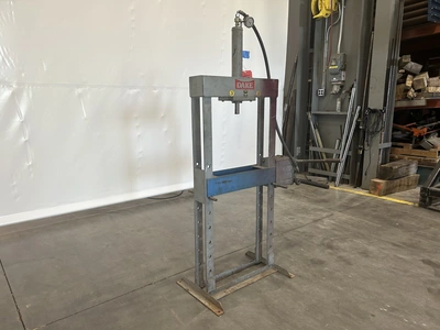 Dake 10 Ton H-Frame Press Model: Force E10