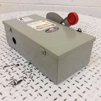 USED CUTLER HAMMER DH361FGK