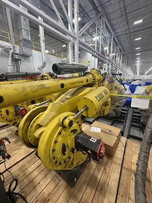 Used 2011 FANUC M900IA/400L Robots Michigan US | Aucto #1306817