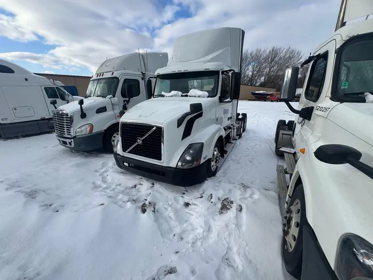 Used 2016 VOLVO VNL Miscellaneous Trucks/Trailers Wisconsin US | Revelation Machinery #787115