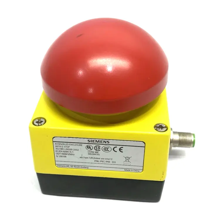 Used SIEMENS COMMAND DEVICE ENCLOSURE, LARGE RED E-STOP, CIRCULAR Relays & Switches Michigan US | Maverick Industrial Sales #1091051