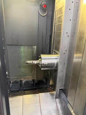 2011 DOOSAN HC 400 Horizontal Machining Centers | Tight Tolerance Machinery (4)