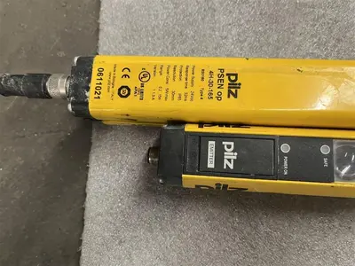 USED PILZ PSEN OP 4H-30-165 TYPE 4 RESOLUTION 30 MM 630160 P