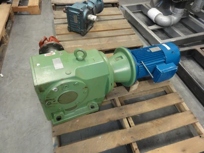 USED SEW EURODRIVE K96LR132S/M